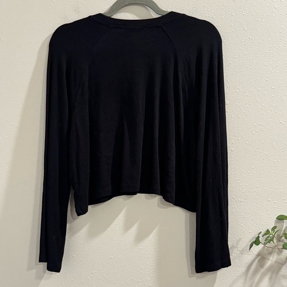 LNA Size XS Black Ribbed Long Sleeve Top Casual Comfort Relaxed Soft - Picture 2 of 4